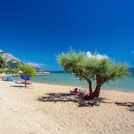 Villa Flower With 3 En-suite Bedrooms, Heated Pool, Sea Views
